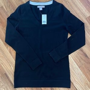 Brand new Banana republic v-neck extra fine merino sweater size S